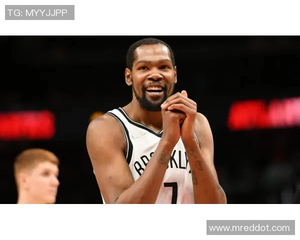 开拓者与蓝网激战正酣球迷期待精彩对决与巅峰时刻