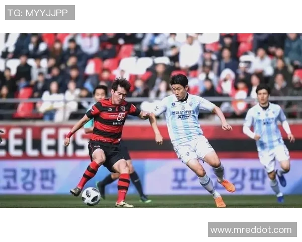 济州联队迎战水原蓝翼争夺K联赛季后赛资格的关键之战 济州联队迎战水原蓝翼争夺K联赛季后赛资格的关键之战