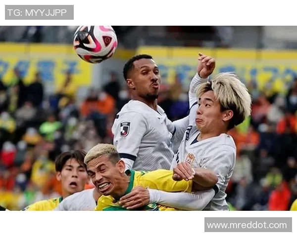 海登海与雷根斯的巅峰对决谁能在赛场上笑到最后 海登海与雷根斯的巅峰对决谁能在赛场上笑到最后