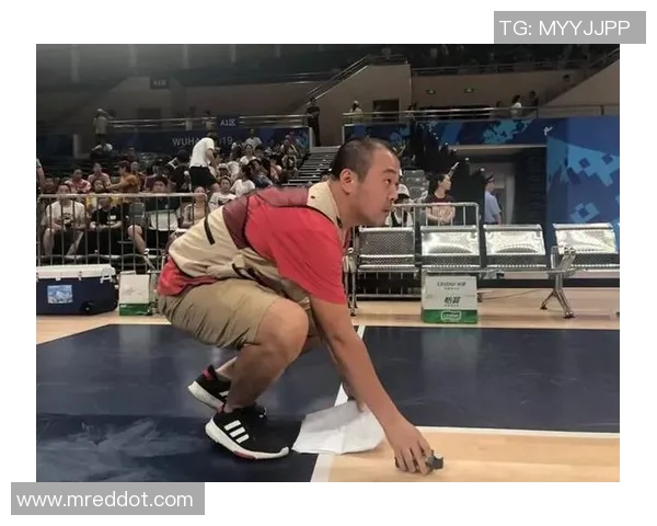 重庆滑板队的默契配合与团队精神探讨 重庆滑板队的默契配合与团队精神探讨